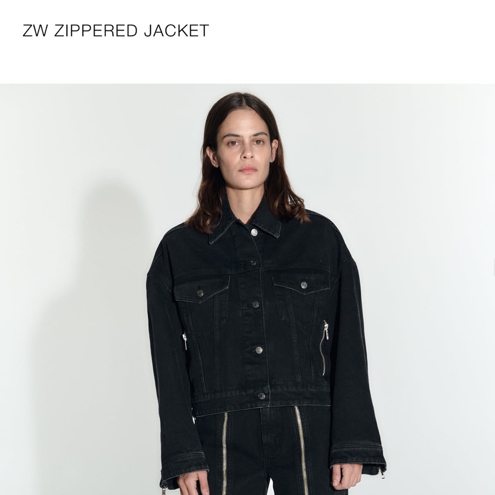 Zara Zippered Black Denim Jacket OVERSIZED!!!!